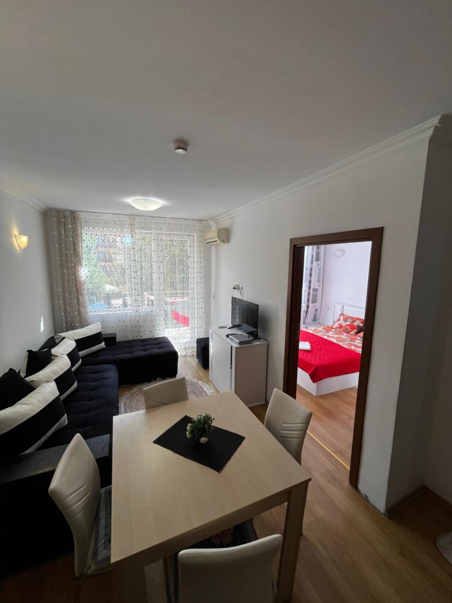 Apartments Sweet Home 4 Слънчев бряг Екстериор снимка