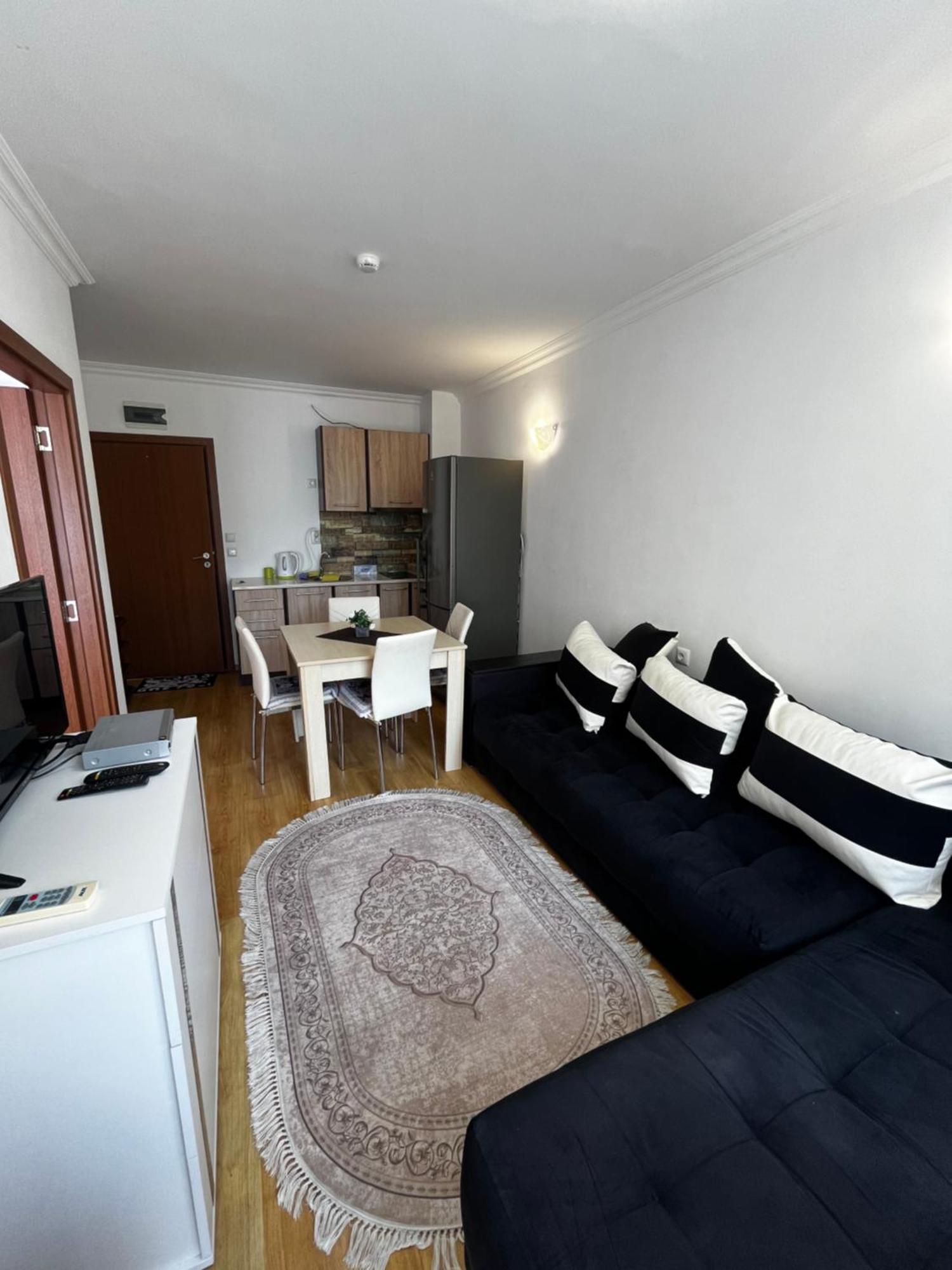 Apartments Sweet Home 4 Слънчев бряг Екстериор снимка